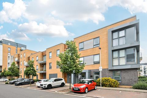 Drake Way, Reading, Berkshire 2 bed apartment for sale