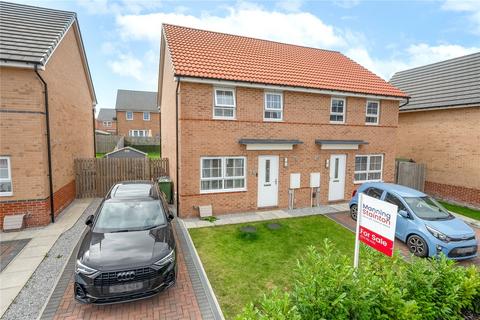 Paddock Rise, East Ardsley... 3 bed semi