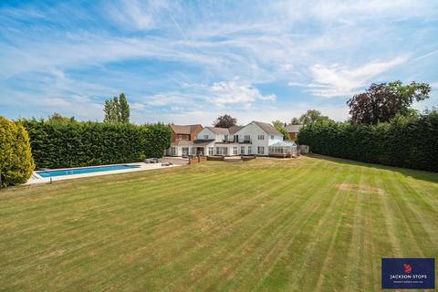 Cross End, Wavendon, Milton Keynes... 6 bed detached house for sale