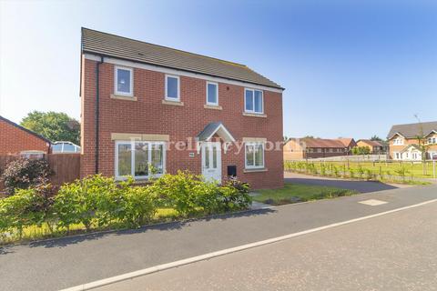 Moonstone Crescent, Poulton Le Fylde FY6 3 bed detached house for sale