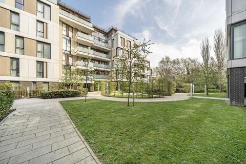 Quebec Way, London SE16 1 bed flat for sale