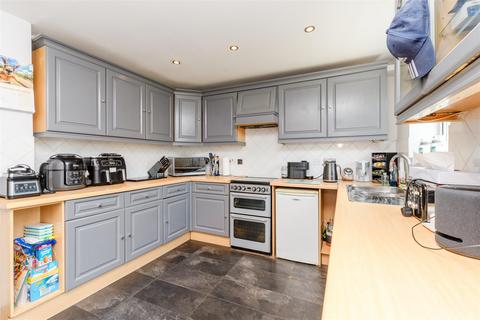 Hawley Road, Dartford DA1 3 bed end of terrace house for sale
