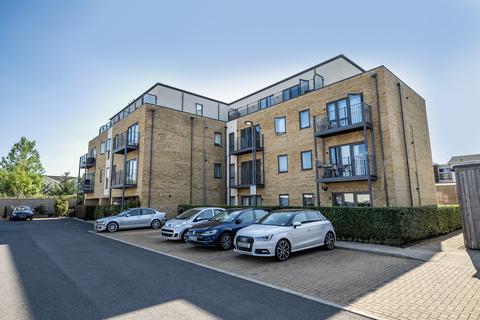 Long Lane, Hillingdon, Uxbridge 2 bed apartment for sale