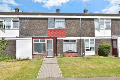 Dordells, Basildon SS15 3 bed terraced house for sale