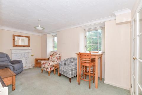 The Causeway, Canterbury, Kent 1 bed flat for sale