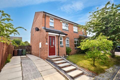 Badminton View, Leeds, West Yorkshire 3 bed semi