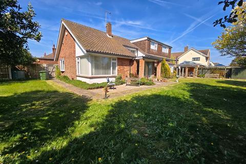 Youell Avenue, Gorleston 9 bed chalet for sale