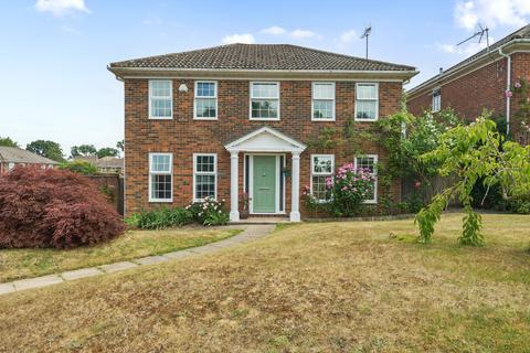Parkhurst Fields, Farnham GU10 4 bed detached house for sale