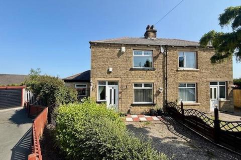 Blakehill Avenue, Eccleshill BD2 3 bed semi