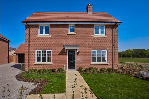 Westcombe Park, Heybridge, CM9 4 bed detached house for sale