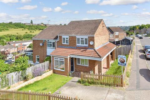 Sheridan Close, Chatham ME5 3 bed semi