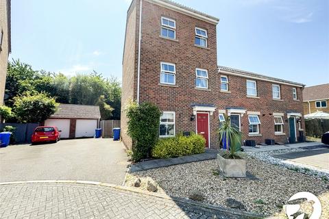 Agate Court, Sittingbourne, Kent, ME10 4 bed semi
