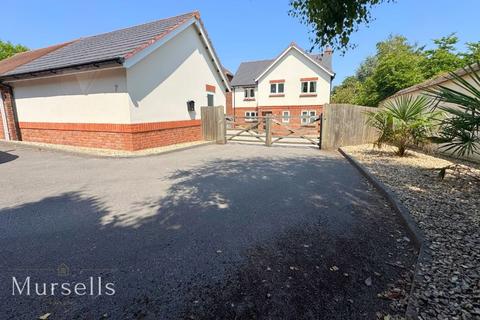 Beech Close, Blandford Forum DT11 5 bed detached house for sale