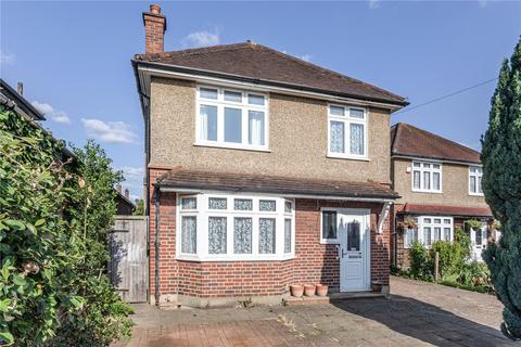 Firfield Road, Addlestone, Surrey, KT15 3 bed detached house for sale