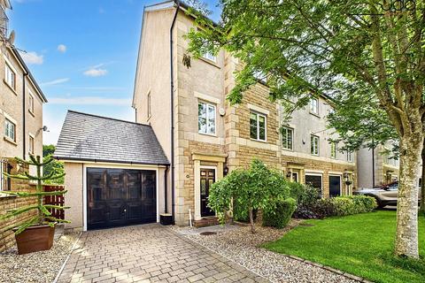 Spruce Avenue, The Cedars | A stylish... 3 bed end of terrace house for sale