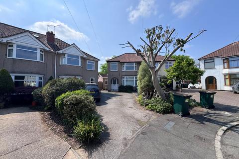 Oak Tree Avenue, Finham, Coventry... 3 bed semi