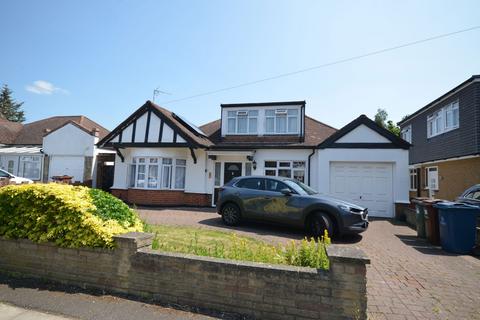 Grasmere Gardens, Harrow Weald, HA3 4 bed detached bungalow for sale