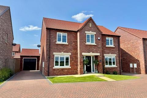 Tockwith, Montague Grove, YO26 4 bed detached house for sale
