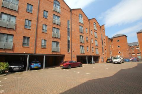 Bakers Court, Steam Mill Street, Chester 2 bed apartment for sale