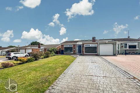 Partridge Close, Great Oakley CO12 3 bed semi