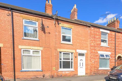 Edward Street, Grantham NG31 2 bed terraced house for sale