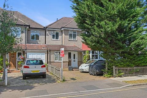 5 bedroom semi-detached house for sale