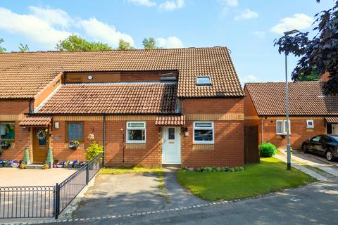 Old Hall, Warrington WA5 2 bed end of terrace house for sale