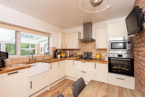 Sedgemoor Close, Chesterfield S40 2 bed semi