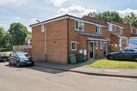 Blackthorn Avenue, Tunbridge Wells, TN4 2 bed end of terrace house for sale