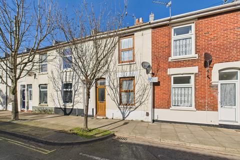Lower Derby Road, Portsmouth PO2 2 bed terraced house for sale