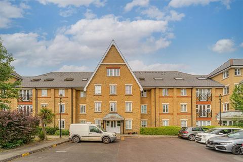 Gater Drive, Enfield 2 bed flat for sale