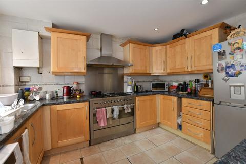 Padnall Road, Romford RM6 3 bed semi