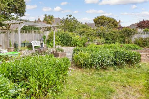St. Malo Close, Worthing BN12 4 bed detached bungalow for sale