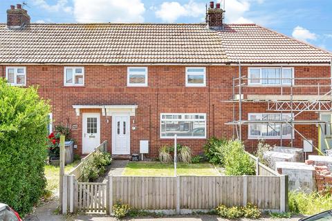 Douglas Road, Deal CT14 3 bed terraced house for sale