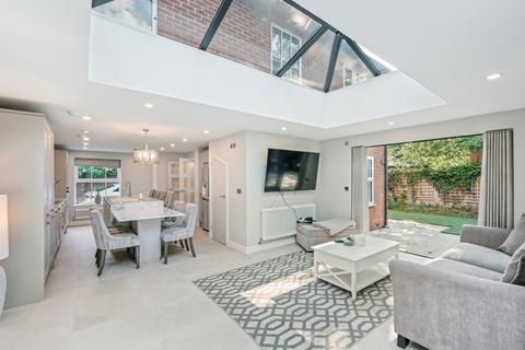 Primrose Lane, Shirley, Solihull, B90... 3 bed detached house for sale