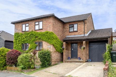 The Potteries, Uckfield 4 bed detached house for sale