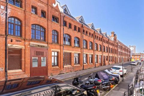Robert Street, Brighton 2 bed apartment for sale