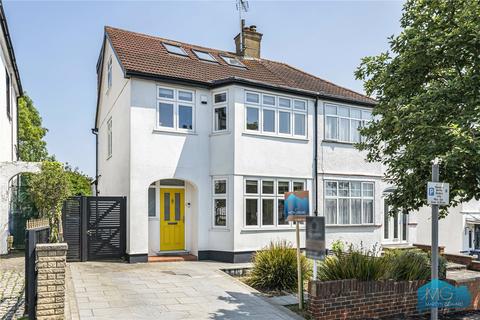Fitzjohn Avenue, Barnet, EN5 5 bed semi
