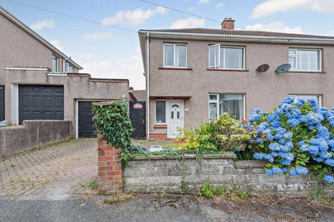 Mount Pleasant Way, Milford Haven, SA73 3 bed semi