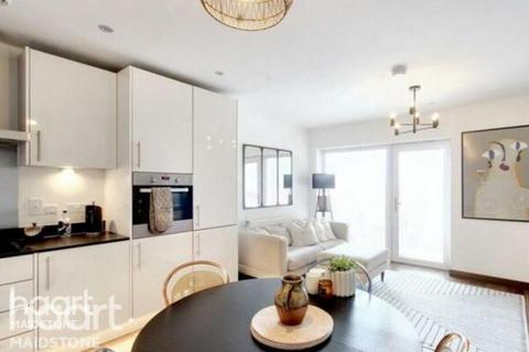 Waterhouse Avenue, MAIDSTONE 2 bed apartment for sale