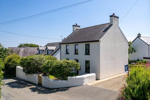 Fishguard  SA62 4 bed detached house for sale
