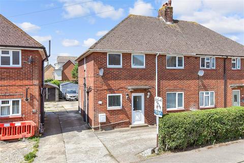 The Sycamores, Canterbury CT3 3 bed semi