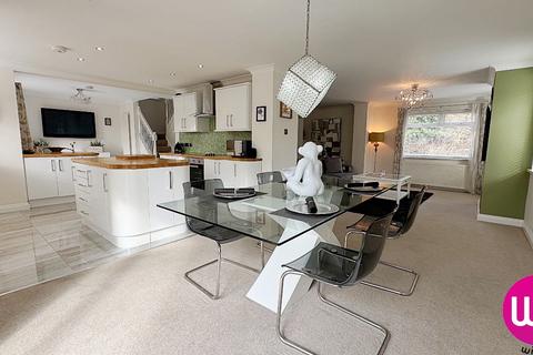 North Walbottle, Newcastle upon Tyne... 4 bed detached house for sale