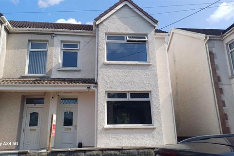Bethesda Road, Tumble, Llanelli 3 bed semi
