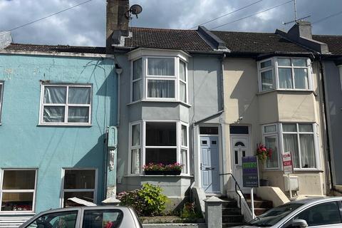 St. Georges Road, Hastings 2 bed terraced house for sale