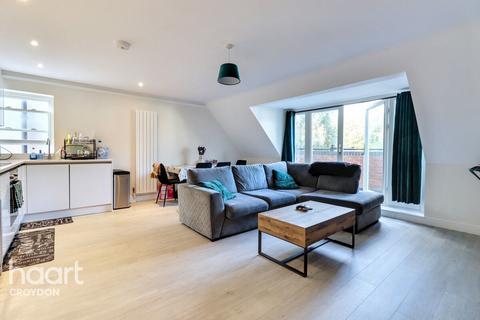 Beech House Road, Croydon 2 bed apartment for sale