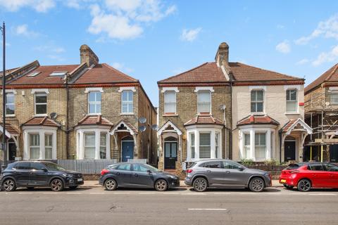 East Hill, London 1 bed flat for sale