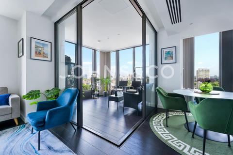 DAMAC Tower, Vauxhall, SW8 2 bed apartment for sale