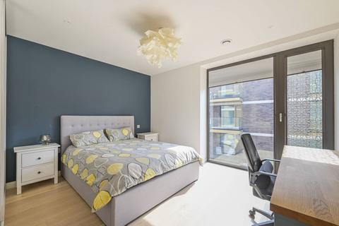 Royal Wharf, E16, Royal Docks... 2 bed flat for sale
