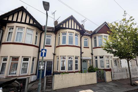 Westcliff Park Drive... 4 bed terraced house for sale